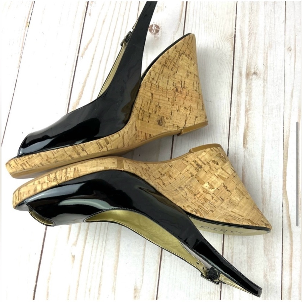 Franco Sarto patent leather wedge heel sandals - size 8.5 - Picture 5 of 16